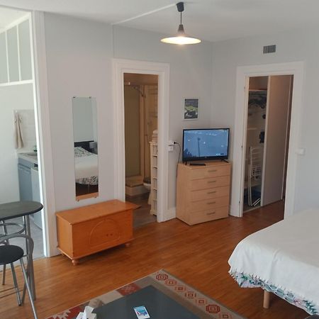 Appartement Perret 105 Rue Victor Hugo, Lumineux, Plein Centre, Parking Prive Arrivee Autonome Tout A Pied เลออาฟร์ ภายนอก รูปภาพ